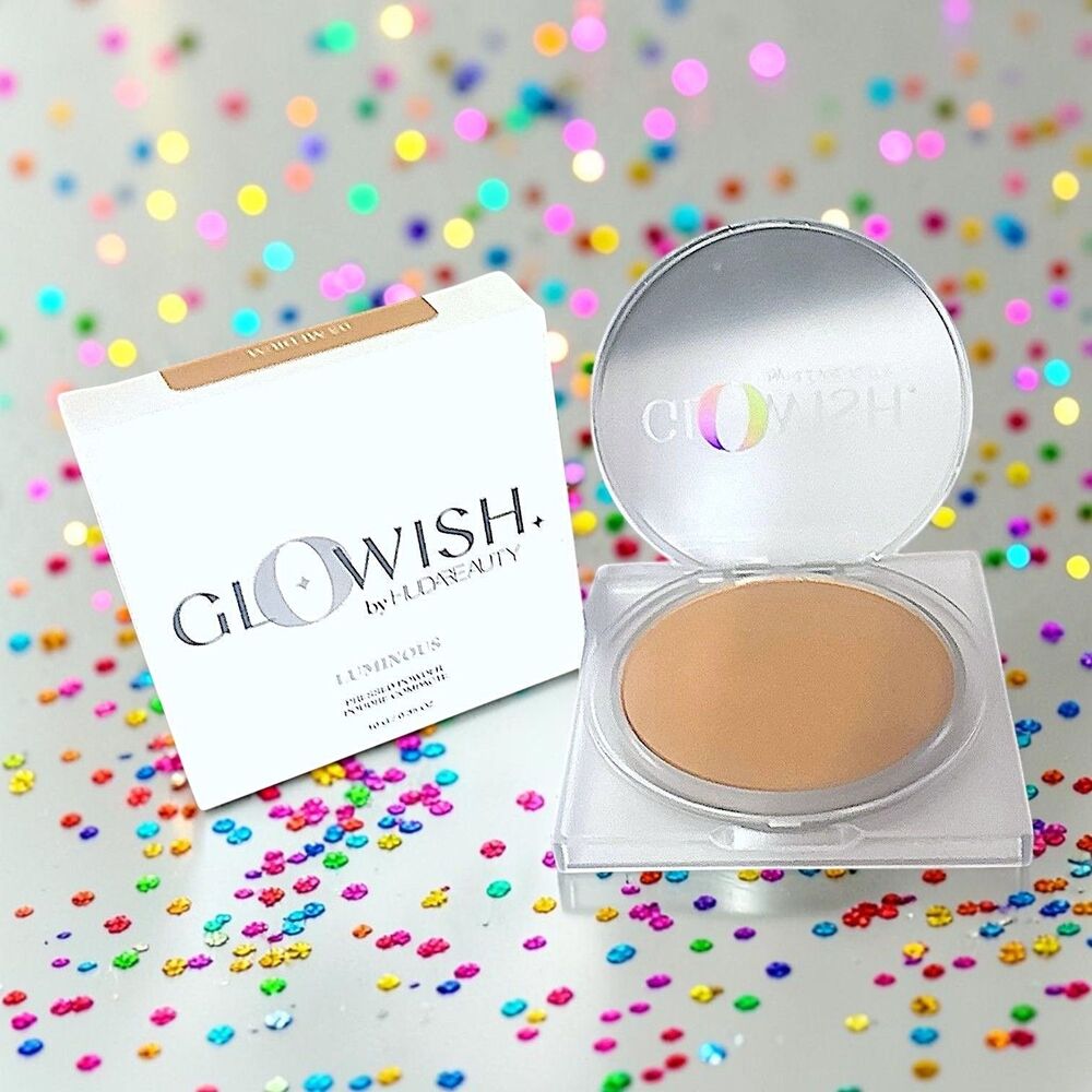 Glowish by Huda Beauty Luminous Pressed Powder in 05 Medium 0.35 Oz New in Box
